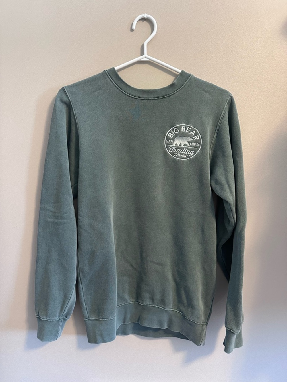Crewneck Sweatshirt XSmall - Sage Green Big Bear Trading Company Coastal Culture